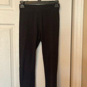 Black cropped leggings